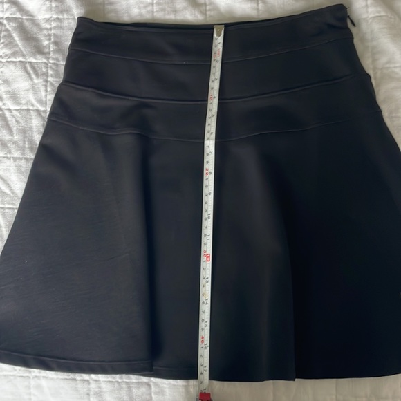 FINAL PRICE!
Athleta Ponte Twill Fit and Flare Skirt - Picture 6 of 8